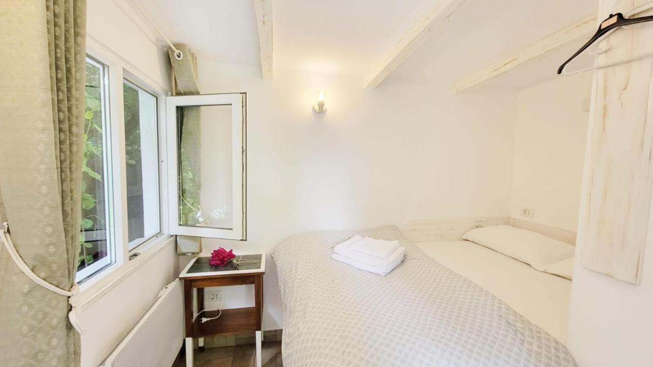 The Bungalow Brasov Bagian luar foto